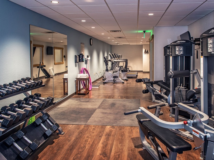 Breckenridge Hotel Resort Features Grand Timber Lodge